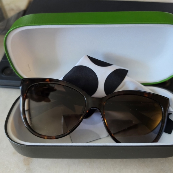 kate spade Accessories - Kate Spade Daesha Sunglasses